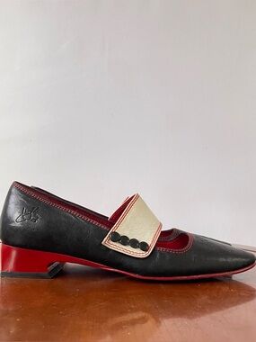 John Fluevog Osprey black and red leather Mary Jane heels | US 7.5